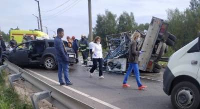 Люди стонали под грудой металла: в ДТП на Гагарина пострадали трое