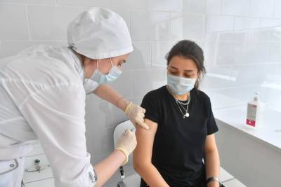 Названы сроки испытаний российской вакцины от коронавируса на детях