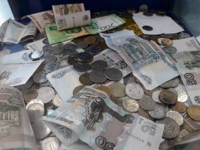 За год в России снизилось число благотворителей, но выросли суммы пожертвований