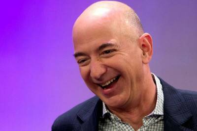 Глава Amazon стал богатейшим американцем в третий раз подряд