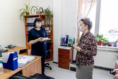 Комарова опровергла сообщения о переводе школ ХМАО на дистант из-за вспышек коронавируса