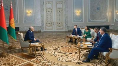 «Немного пересидел»: Лукашенко признался, почему не может покинуть президентский пост