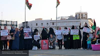 В Триполи прошел массовый митинг в поддержку узников "Митиги"