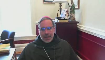 Епископ РКЦ из США призвал приходы организовывать служения для ЛГБТ
