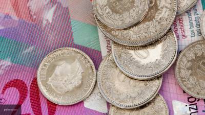 Швейцарский франк назван самой надежной валютой для сбережений