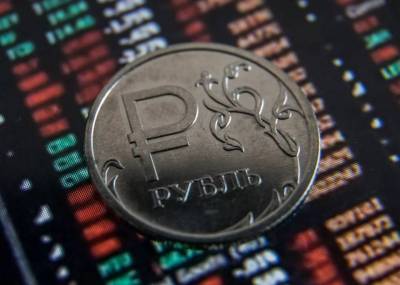 Спекулятивная игра против российской валюты подогревается усилением политических рисков