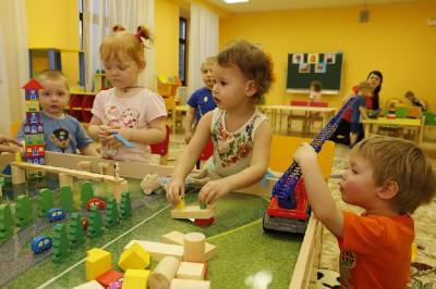 В районе Смоленской области полностью ликвидировали очередность в детские сады