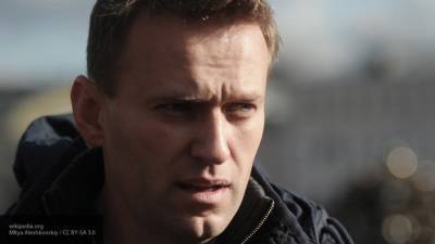 "Попытка заказного убийства по схеме 90-х годов": Лурье о Навальном