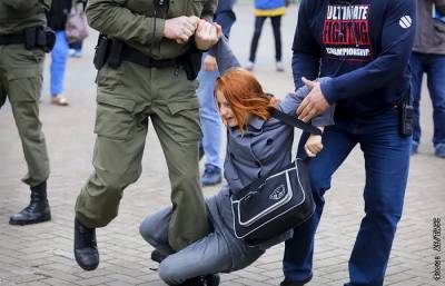 На акции солидарности с Колесниковой в Минске прошли задержания