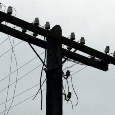 Населенные пункты 6 районов Воронежской области остались без электричества из-за штормового ветра