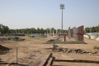 Строительство стадиона за 700 млн рублей провалили в Шахтах Ростовской области