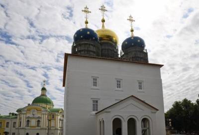 Игорь Руденя и митрополит Амвросий обсудили работы по восстановлению Спасо-Преображенского собора в Твери