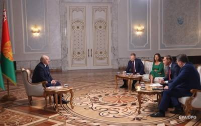 "Просто так не уйду". Тезисы интервью Лукашенко