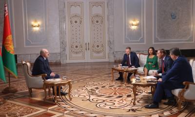 "Я не боюсь": Лукашенко ответил на вопросы российских СМИ