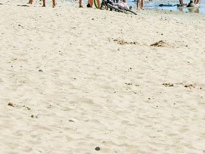 В Италии туриста, взявшего песок с пляжа, оштрафовали на 1000 евро