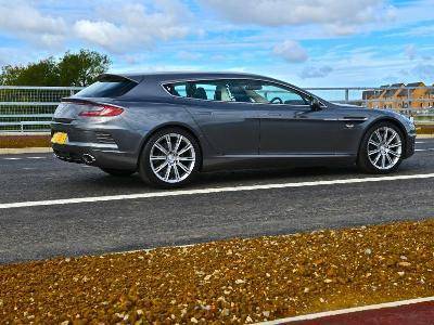 Британская компания выставила на продажу уникальную модель Aston Martin
