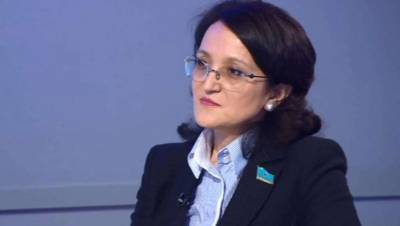 Депутат Нурманбетова: Дистанционное обучение школьников фактически было сорвано