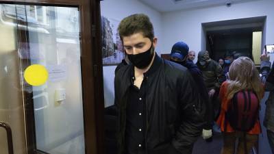 Обыски в офисе "Открытой России" и редакции "МБХ Медиа"