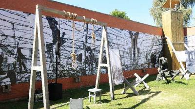 В Сербии открылась выставка-реконструкция концлагеря Ясеновац