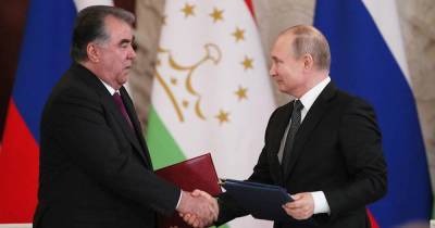 Путин поздравил президента Таджикистана с Днем Независимости страны