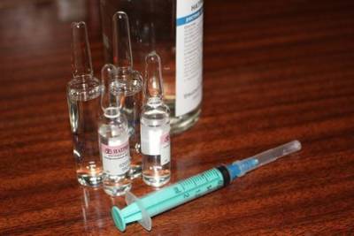 В Минздраве Башкирии сообщили, что вакцина от коронавируса скоро появится в продаже