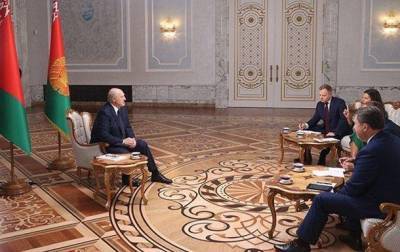 Лукашенко заявил о передаче ФСБ полной записи перехваченного разговора о Навальном