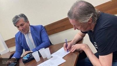 Осужденный Ефремов снова отказался от услуг адвоката Пашаева