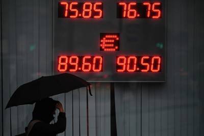 Кремль отреагировал на обвал курса рубля