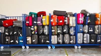 Грузчик аэропорта рассказал о легком способе уменьшить вес багажа