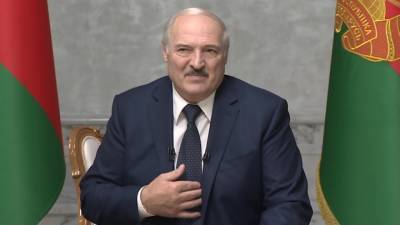 Лукашенко не видит причин для цветной революции в Белоруссии