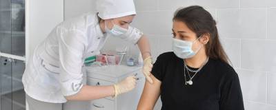В Москве первые добровольцы получили вакцину от коронавируса