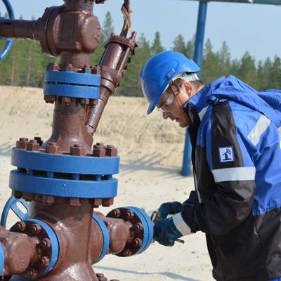 Стоимость нефти Urals в Европе опустилась ниже $40 за баррель впервые с начала лета