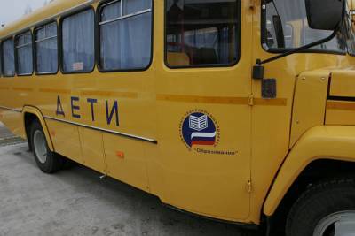 Школьный автобус с детьми загорелся в Татарстане