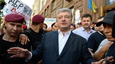 ГБР закрыл ещё три дела против Порошенко