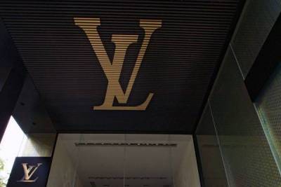 Владелец Louis Vuitton передумал покупать Tiffany за $16 млрд