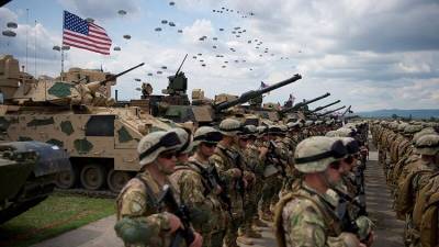 Выход США из НАТО как предвестник будущей войны. Колонка Алексея Суконкина