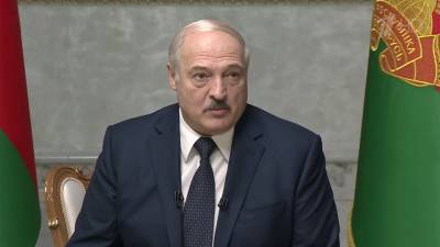 Обнародованы новые фрагменты большого интервью, которое Александр Лукашенко дал российским СМИ.