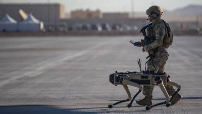 ВВС США применили собак-роботов на учениях