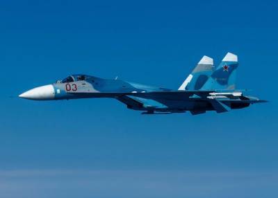 Российский Су-27 перехватил самолет-разведчик США над Черным морем