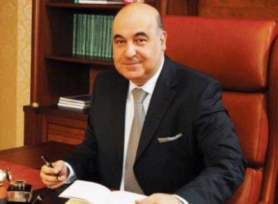 Народный писатель Азербайджана: На телеканалах одни умные и толковые армяне