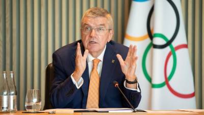 Бах заявил о работе МОКа над безопасным проведением Олимпиады в Токио в 2021 году