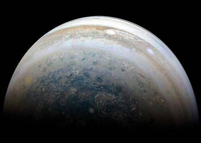 Раскрыта загадка металлического водорода в центре Юпитера
