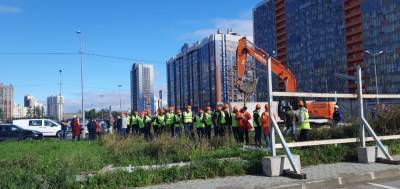 В Петербурге жители ЖК «Триумф Парк» и рабочие подрались из-за парковки