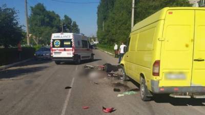 На Буковине в ДТП погиб 50-летний мотоциклист