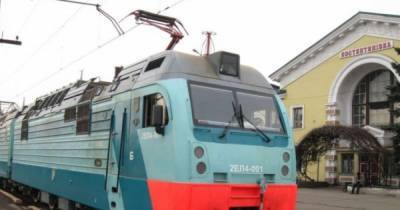 Новый 2021 год в украинских поездах встретят более пяти тысяч пассажиров