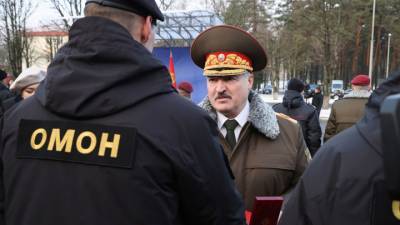 Лукашенко призвал народ вместе писать новую главу независимой Белоруссии