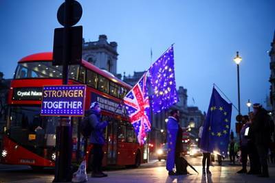 Великобритания и ЕС завершили переходный период по Brexit