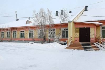 Суд по иску прокуратуры запретил учебу в коррекционной школе № 4 Якутска