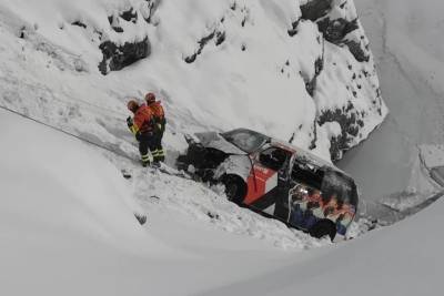 Автобус российской сборной по лыжным гонкам попал в аварию