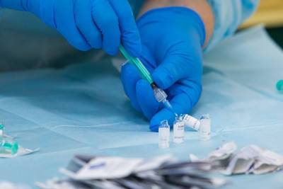 Вакцина Pfizer от коронавируса первой получила разрешение от ВОЗ на экстренное применение